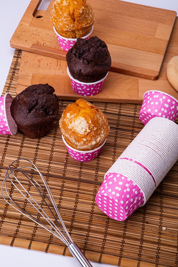 Pink Polka Dot 50-Piece Cake Mold, 7x3.5 mm Muffin Mold that Does Not Disintegrate in the Oven, Cupcake Stand Capsule