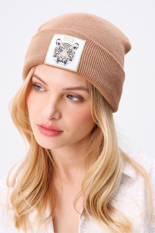 Women's Biscuit Tiger Embroidered Beret ALC-A2059