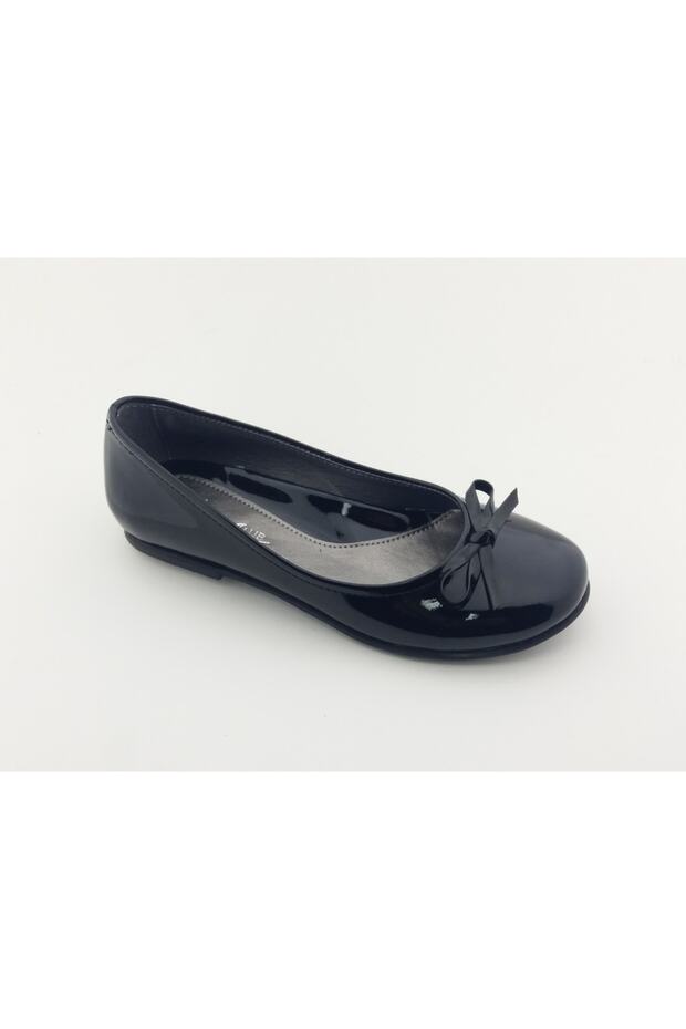 Girl's Black Patent Leather Ballerina Shoes