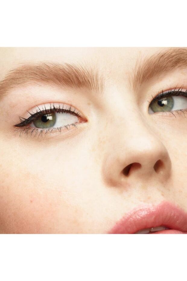 Fine Line Waterproof Eyeliner - 2