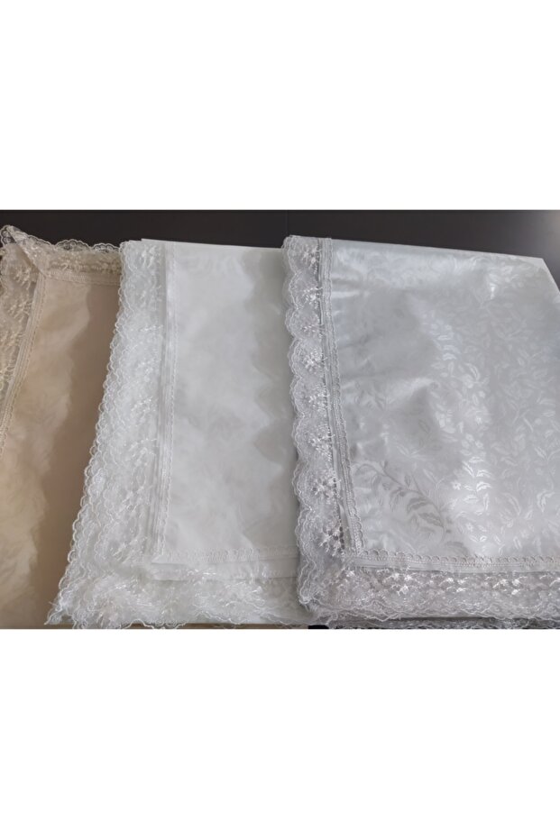 مفرش المائدة البلاستيكية الدانتيل حافة نمط زهرة - 3