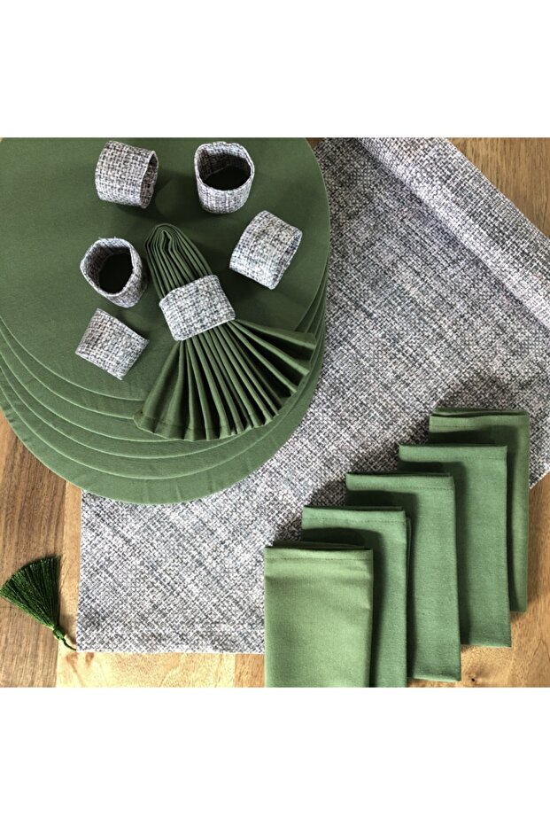 American Service, Wicker 6 Plates, 6 Napkins, 6 Napkin Rings and Runner Tk4