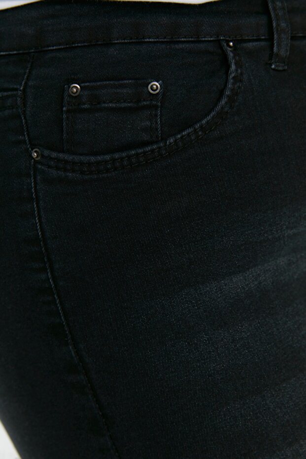 Siyah Yüksek Bel Esnek Büyük Beden Skinny Jeans TBBSS22JE0070 - 4