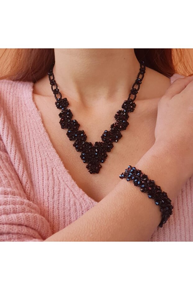 Handmade Black Crystal Stone Set