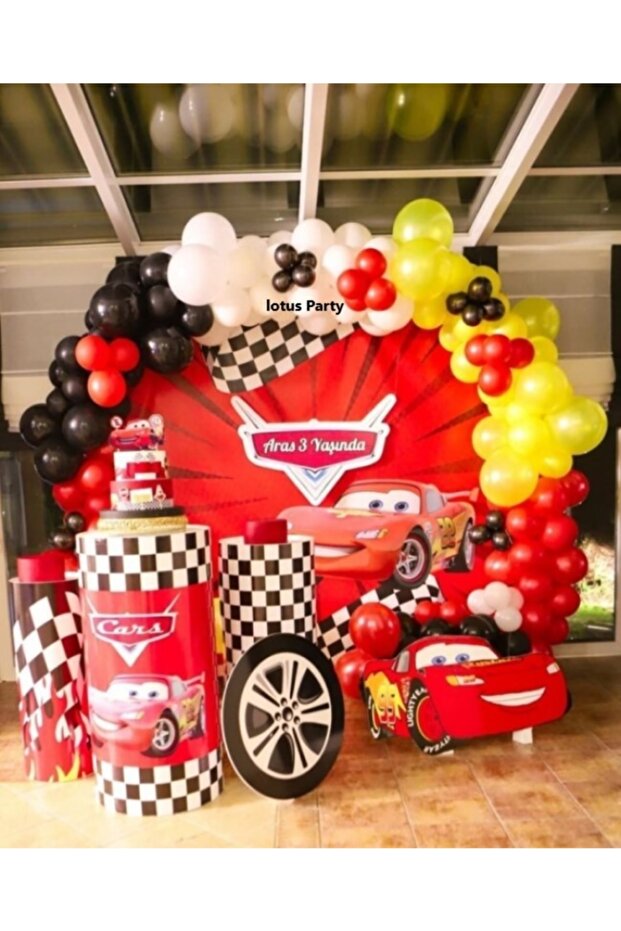 100 Pieces - Lightning Mcqueen - White - Black - Yellow - Red - Balloon Chain Set