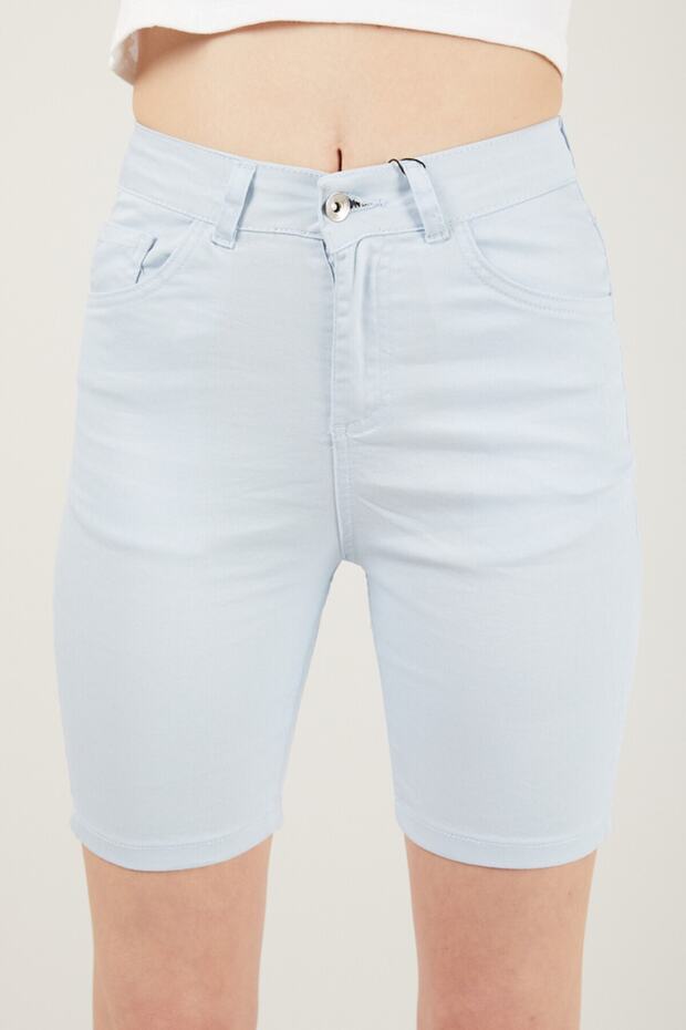 Kadın Cepli Slim Fit Şort - 3