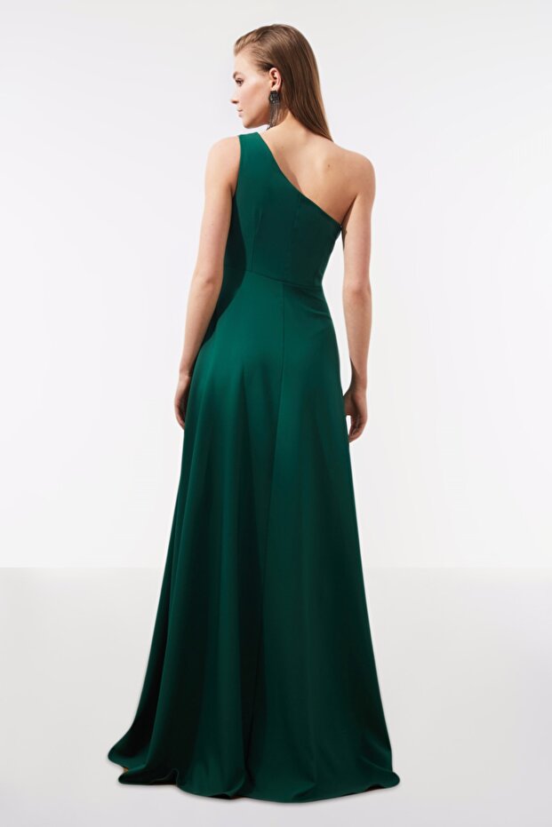 Smaragdově zelené dlouhé večerní večerní šaty s výstřihem do A TPRSS19UT0054 - 10