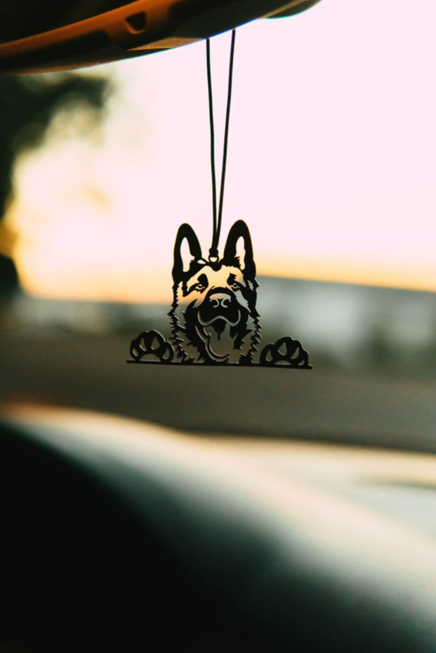 Car Ornament Metal K9 Wolf Rearview Mirror Ornament