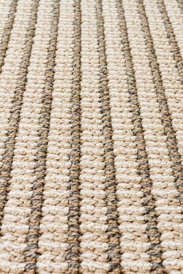 Soho Sh 17 Beige Ivory Hav Vermeyen Özel Ipler Ile Üretilen Etnik Örgü Desenlere Sahip Makine Halısı - 2
