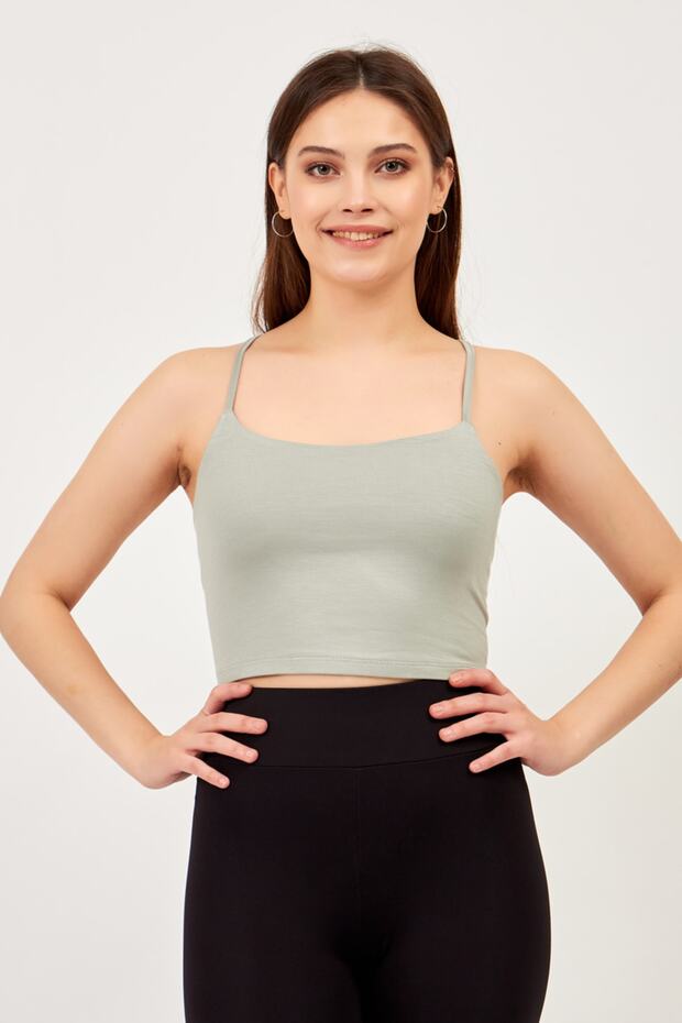 بلوزة محصول رمادية عارية الذراعين - 4