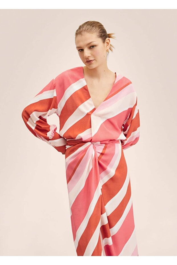 Weit geschnittene gemusterte Bluse - 1