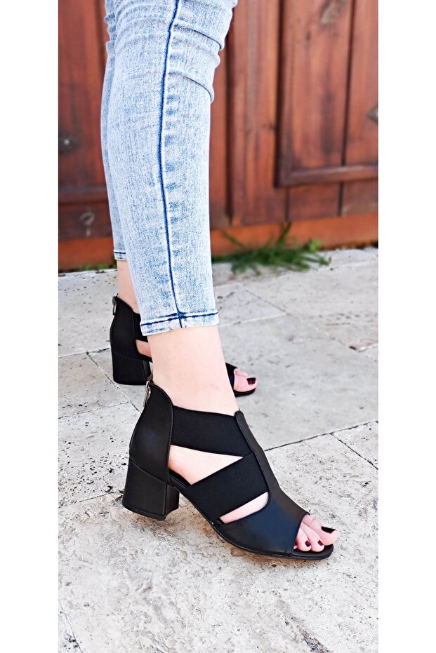 Black Banded Elastic Thick Heel Women's Sandals