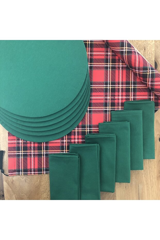 American Tablecloth, Plaid 6 Placemats, 6 Napkins and Runner, Christmas Table, Christmas