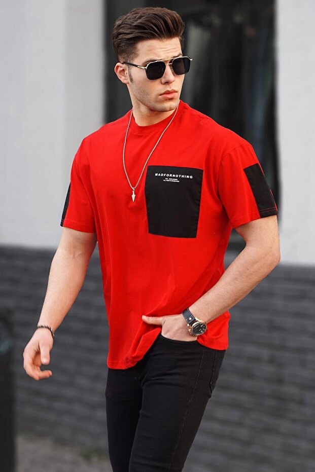 Basic Men's T-Shirt with Red Pocket Detail