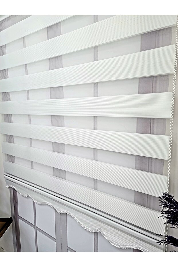 Mikro Pliseli Zebra Stor Perde Beyaz Mz483 - 5