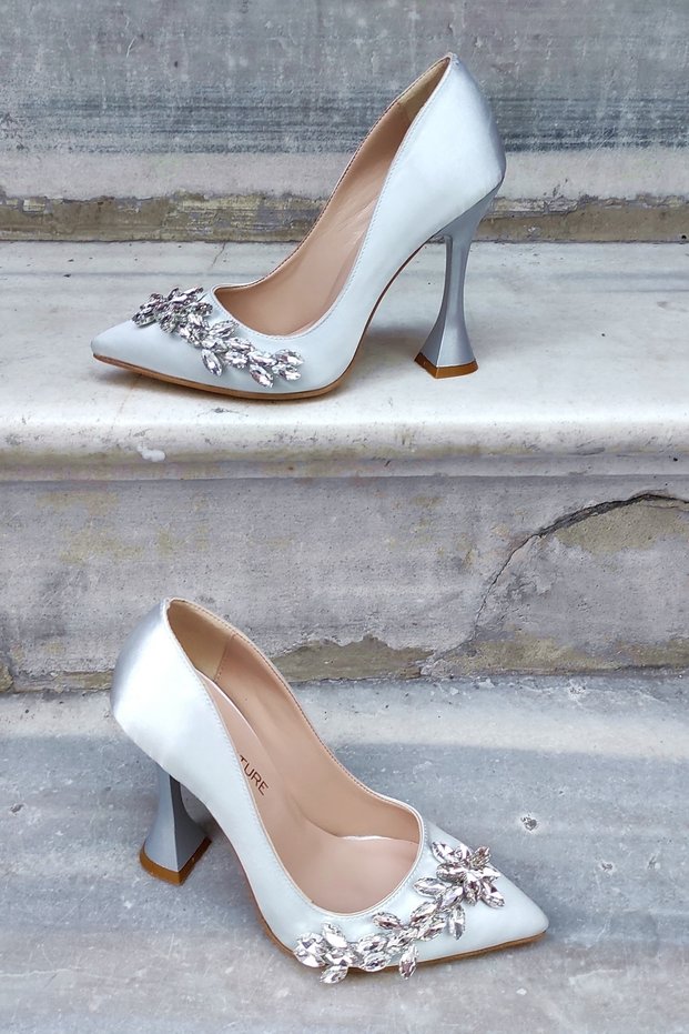 Silver Satin 11 Cm Heeled Stiletto Women's Shoes with Waterway Accessories