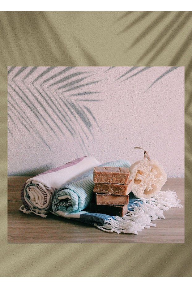4-Piece Local Soap + 2-Piece Pestamal + Natural Pumpkin Fiber + Silk Pouch