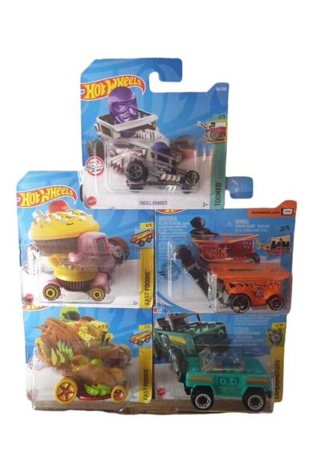مجموعة Hotwheels مكونة من 5 منتجات مرخصة