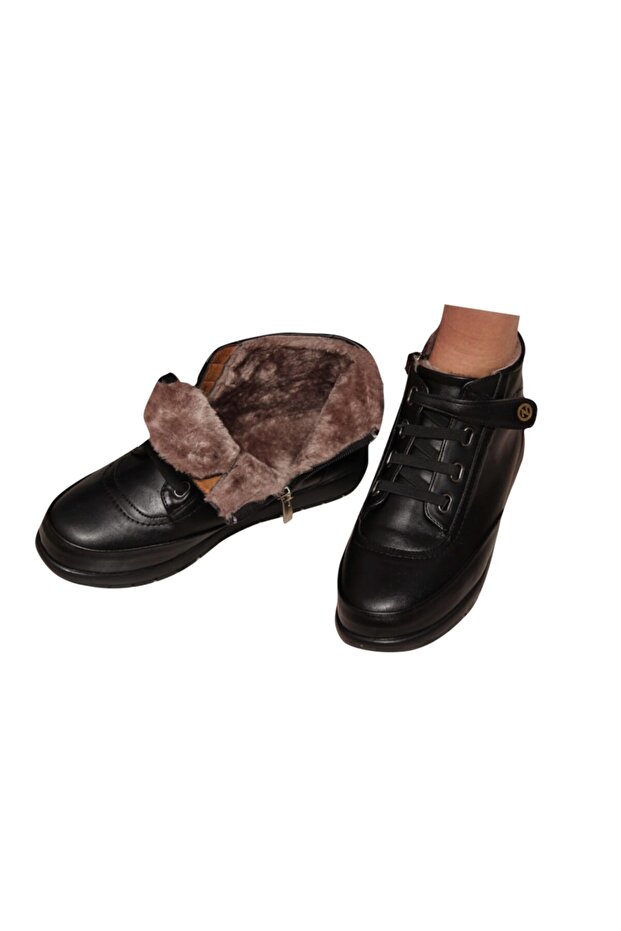 Anne Bot Siyah Cırtlı Lastikli Bot - 1