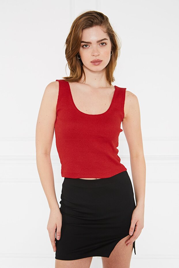 Women's Red Crew Neck Ribbed Crop Blouse