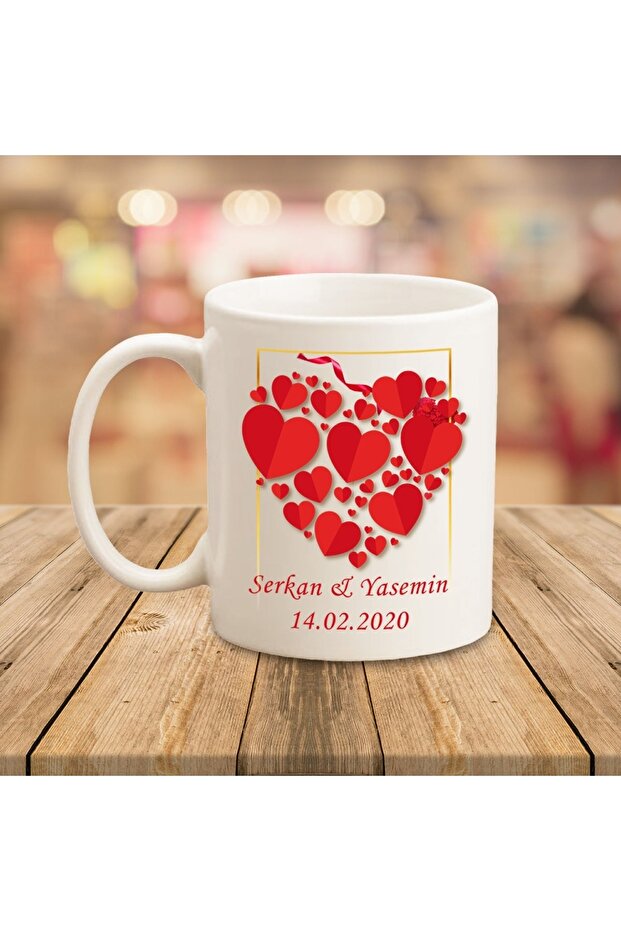 كوب كوب مج بتصميم قلب عنقود عنقودي عزيزتي المصممة
