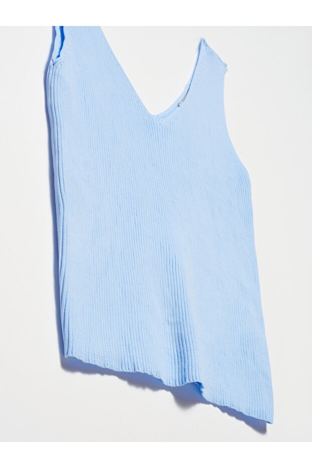 2604 V Front and Back Knitwear Undershirt Blue