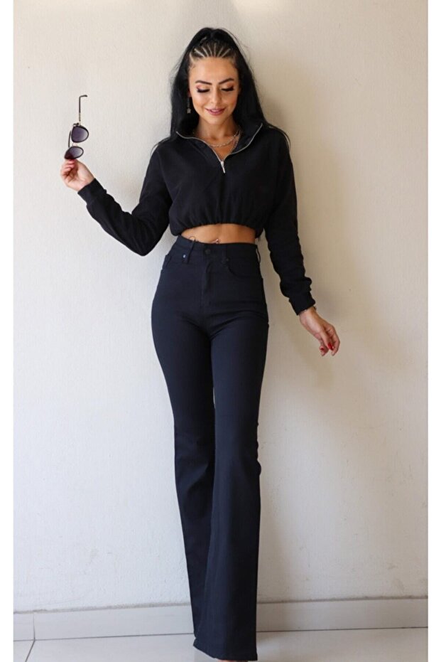 Flared Black Jeans - 2