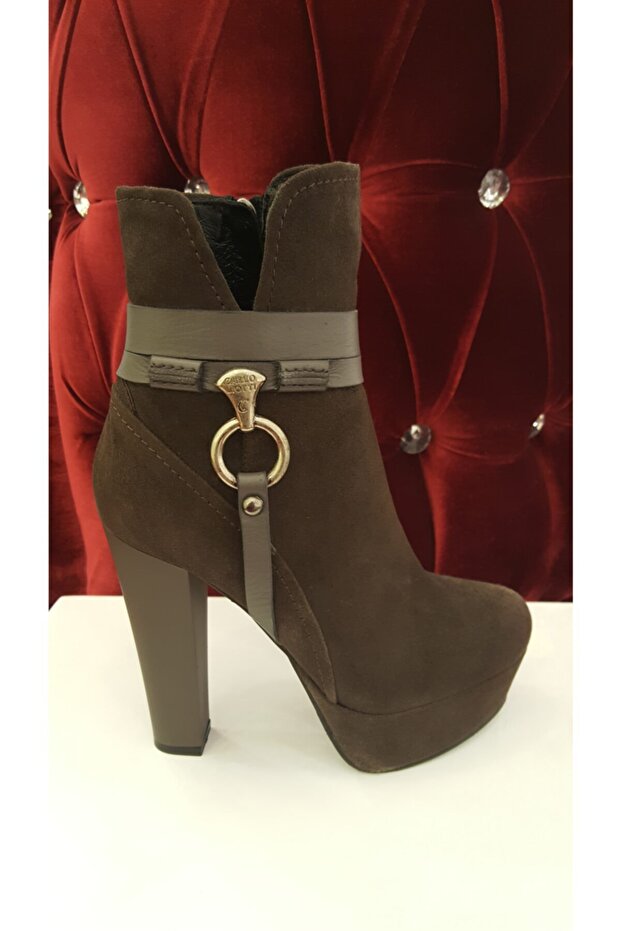 Kadın Kauçuk Tabanlı Kahve  Bot - 1