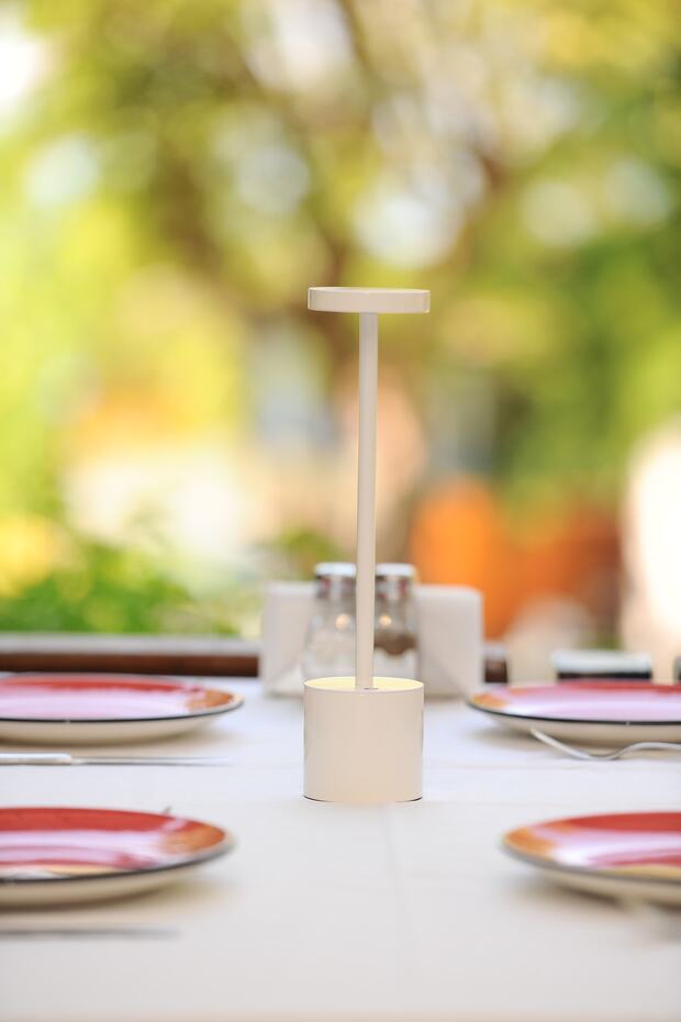 Şarjlı Led Masa Lambası - 2