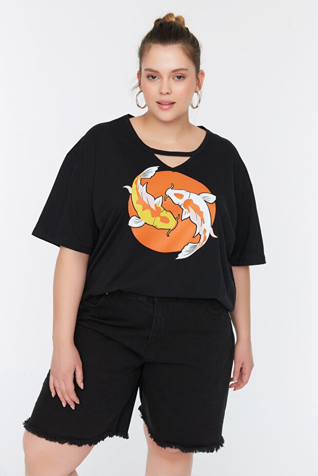 Siyah Oversize Fit Balık Baskılı %100 Pamuk Örme Büyük Beden T-Shirt TBBSS22TS2121 - 1
