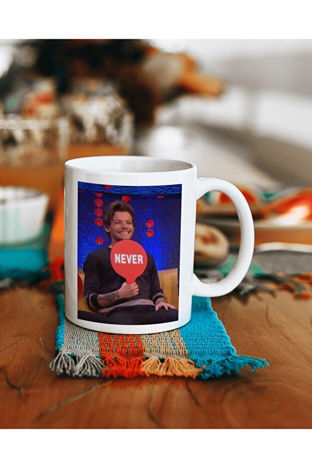 Louis Tomlinson Mug