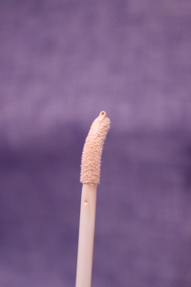 خافي عيوب سائل تحت العين مفتوح - 2