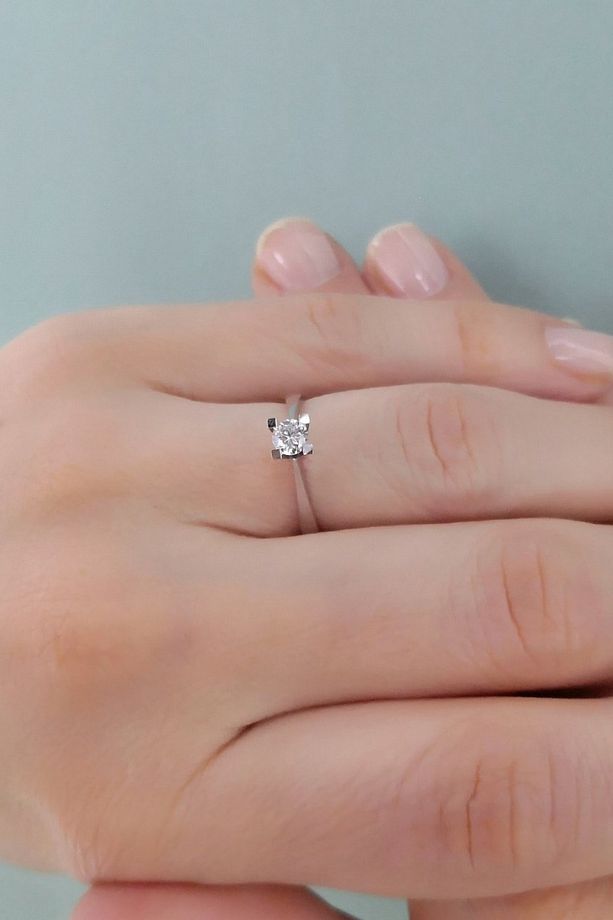 0.50 Carat V Model Tektaş Yüzük - 2