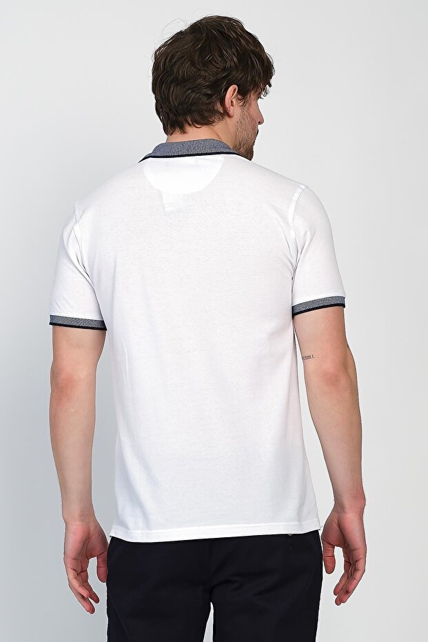 تي شيرت رجالي أساسي سادة بأكمام قصيرة ورقبة بولو بيضاء طويلة - 5