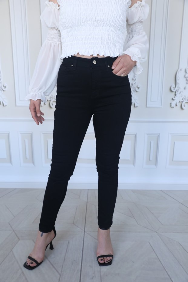 Siyah Skinny Jeans