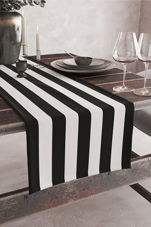 Vertical Striped Patterned Digital Printed Runner 140x40 - 1