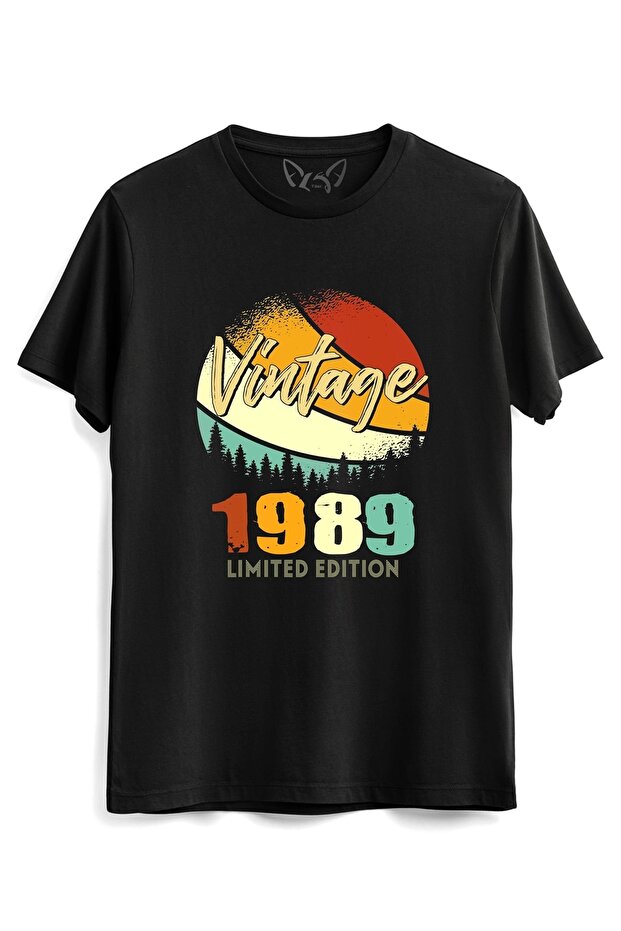 Vintage 1989 Retro Black T-shirt