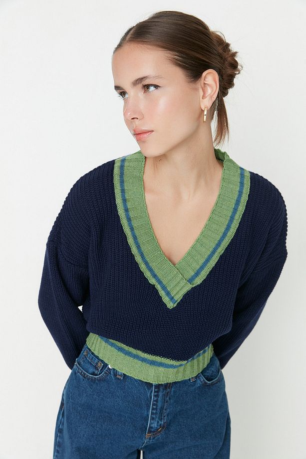 Lacivert Crop Kolej Temalı Triko Kazak TWOAW22KZ1492 - 1