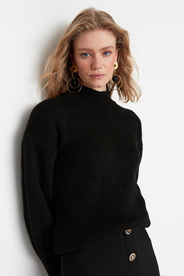 Schwarzer weich strukturierter Basic-Strickpullover TWOAW21KZ0204 - 3