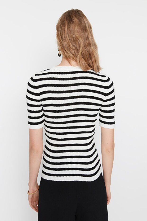 Ecru Basic Sweter w Paski TWOSS20KZ0075 - 7