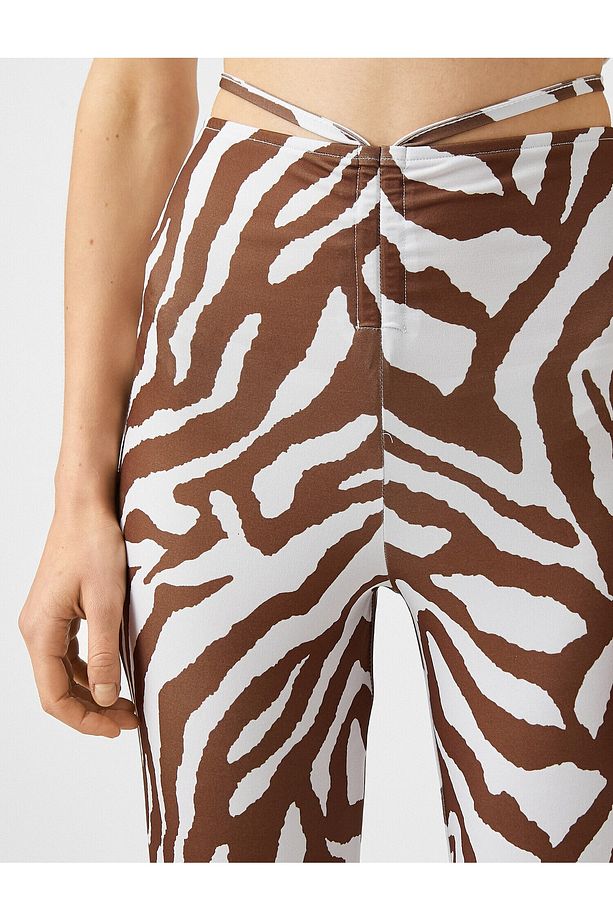Kadın Pencere Detaylı Zebra Desenli Ispanyol Paça Pantolon 2sal40005ık - 5