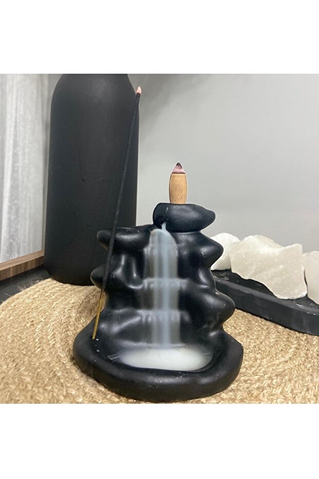 Şelale Tütsülük - 1