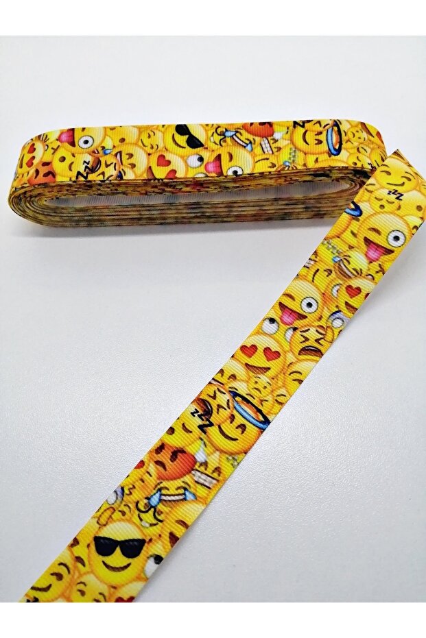 Emoji Patterned Grosgrain Ribbon 2.5 cm 1 Meter – Ribbon, Stylish Design, Women's Accessory – Ribbon