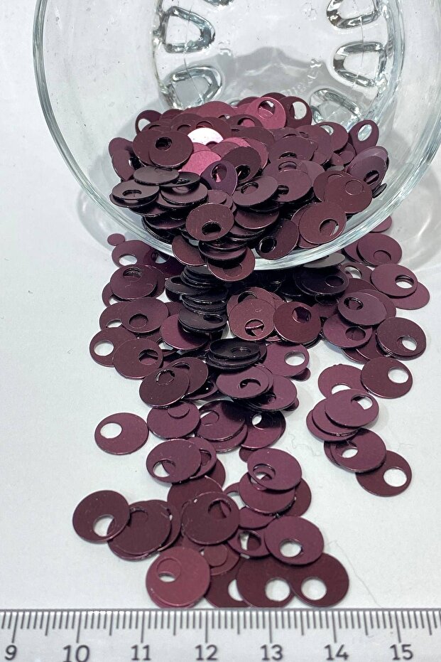 Plum Bag and Booties Scale 10 mm – Beads, Stylish Design, Women's Accessory – Beads
