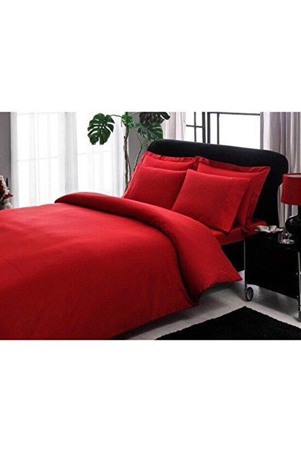 Red Shaped Premium Duvet Cover Set - Stripe King