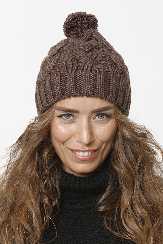 83 Pompom Knitwear Knitted Beanie - Brown