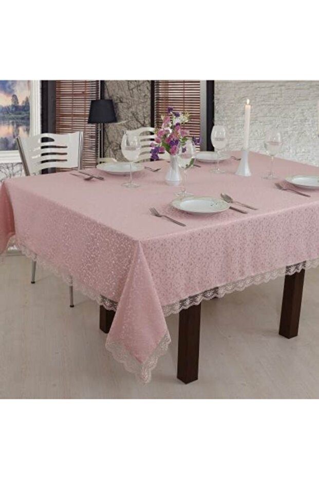 Dertsiz Masa Örtüsü - 1