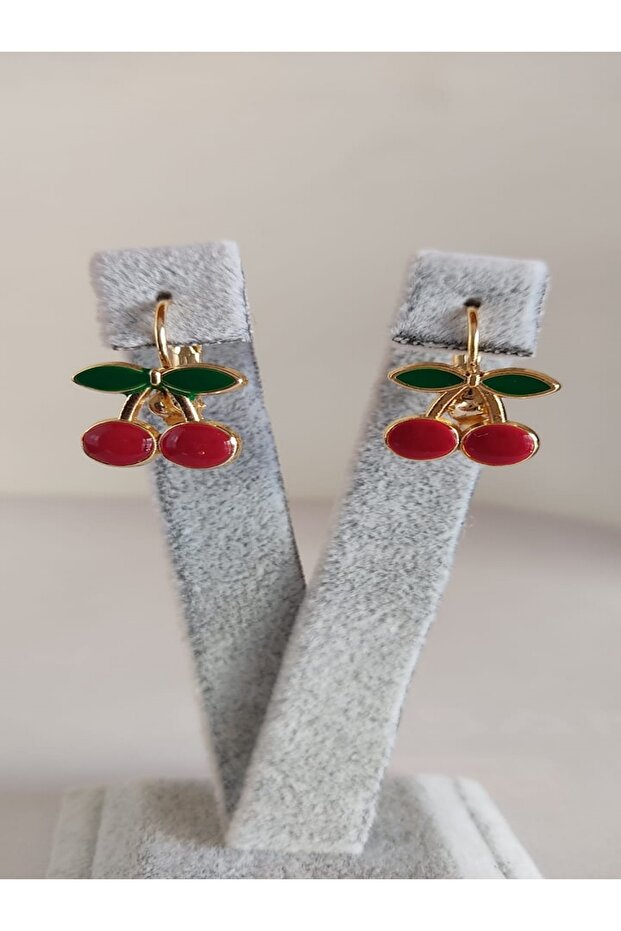 Kirazlı Küpe
