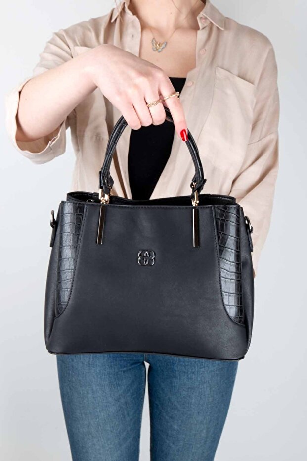 Dm1242& Bag with Hand and Shoulder Strap Black