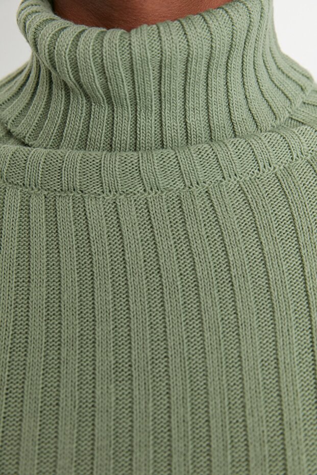 Mint Kurzer Basic Strickpullover TWOAW22KZ0223 - 4